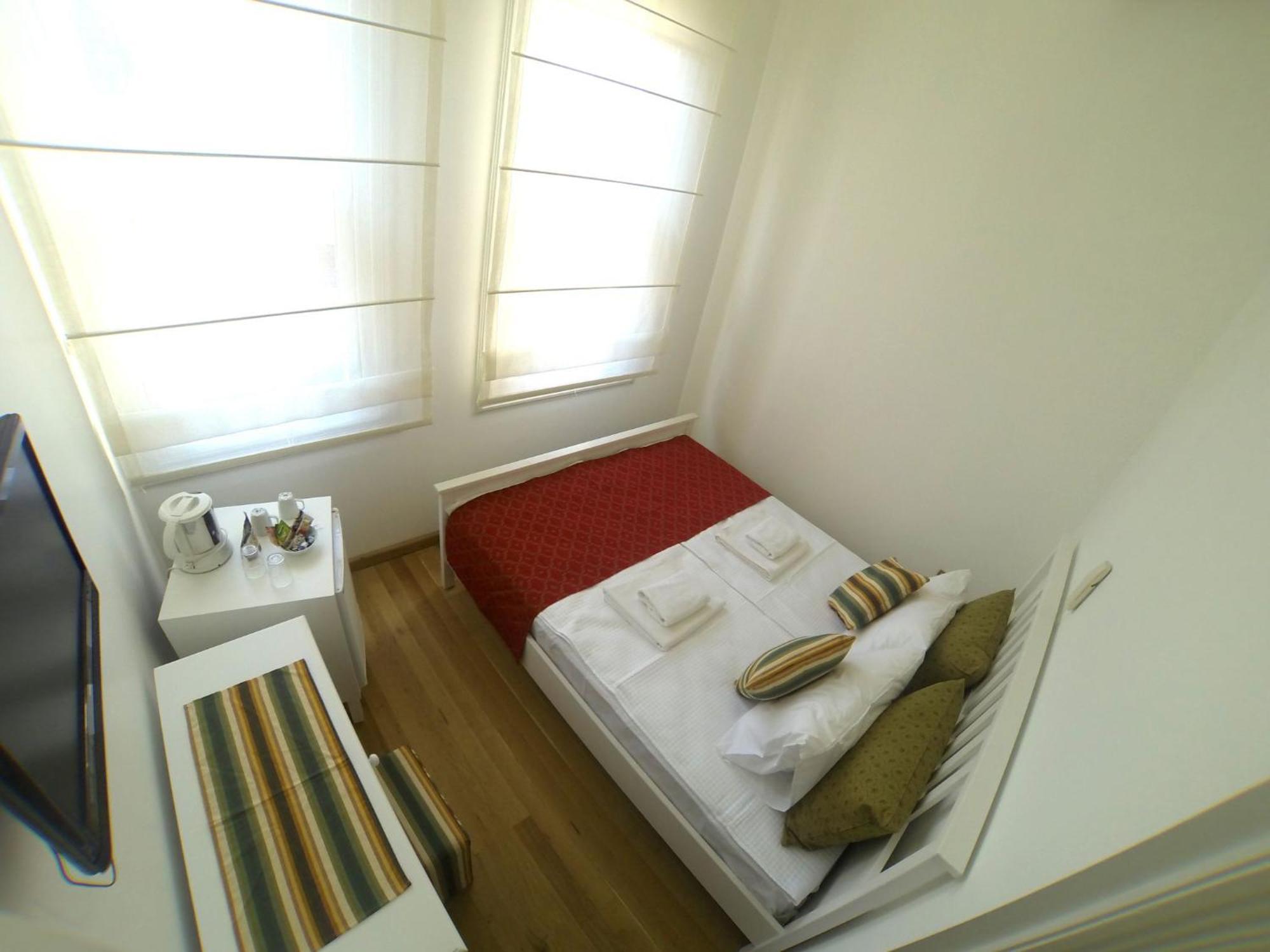 Economy Double Room,1588164474:JPEG